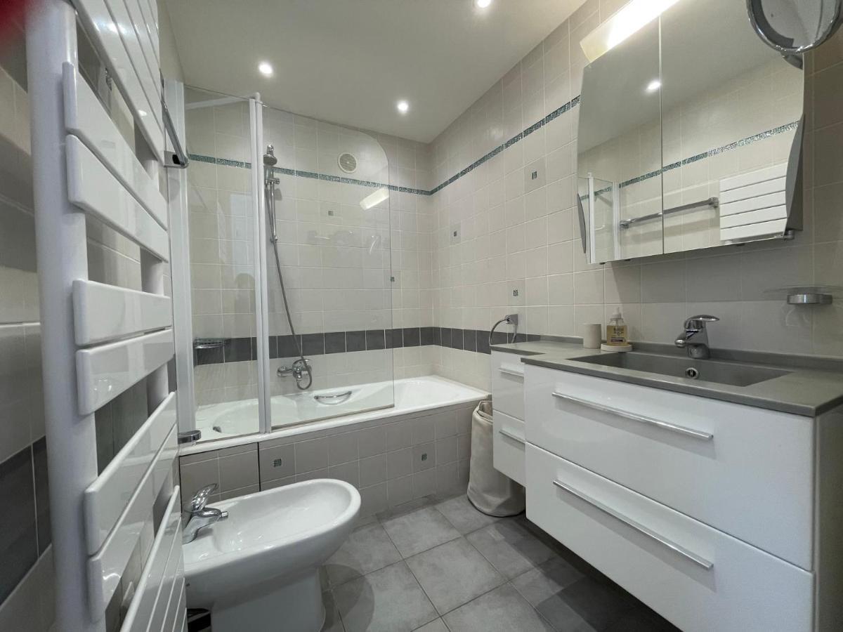 C012-Appartement Confortable Avec Piscine, Tennis Et Grand Parc Канни Екстер'єр фото