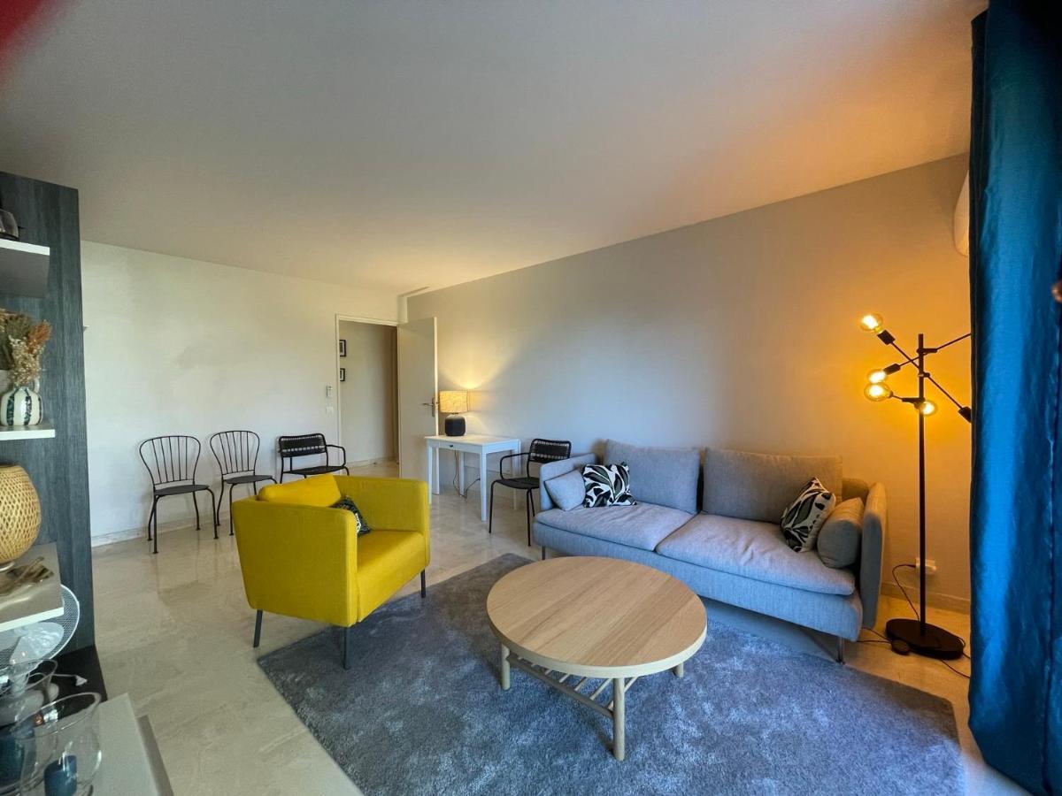 C012-Appartement Confortable Avec Piscine, Tennis Et Grand Parc Канни Екстер'єр фото